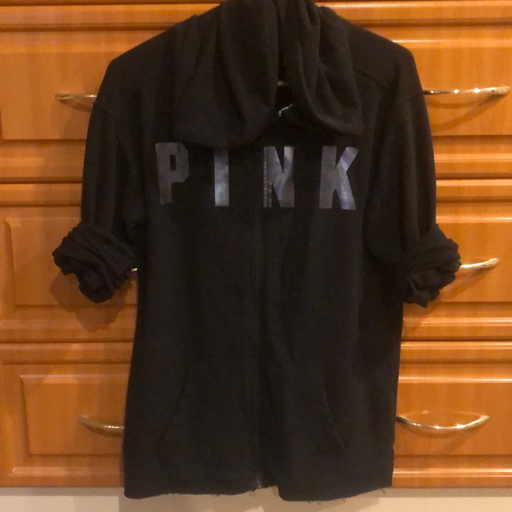 Oversized pull zip